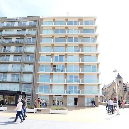 Waveside Corner Apartment, Cleaning Included Lägenhet